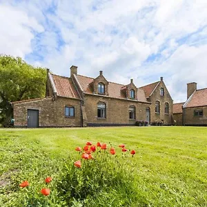 https://kamer-jane-at-les-jardins-de-jeanne.hotelsghent.com